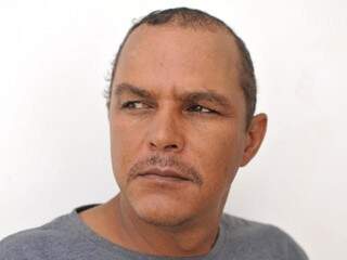 Paulo Sidney da Silva Coelho tentou matar a ex-mulher com 12 facadas; uma a deixou cega do olho esquerdo (Foto: Alcides Neto)