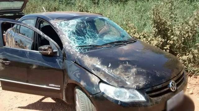 V&iacute;tima de acidente de moto fica ferido em capotamento ap&oacute;s deixar hospital