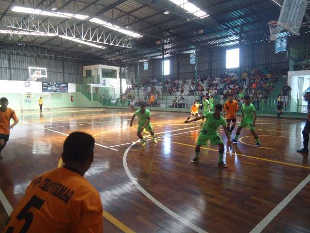 Tia Eva e Chelsea Brasil abrem Copa Pelezinho de futsal neste s&aacute;bado