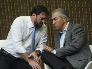 Presidente da Fiems, Sérgio Longen, com o governador de MS, Reinaldo Azambuja (PSDB).(Foto: Marcos Ermínio).