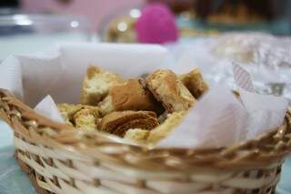 Torrada doce com canela e leite condensado é uma das favoritas do cliente.