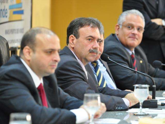 Vereadores analisam 30 projetos do Executivo e saem de f&eacute;rias na 6&ordf;