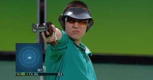 Felipe Wu ganha prata no tiro esportivo e d&aacute; primeira medalha ao Brasil