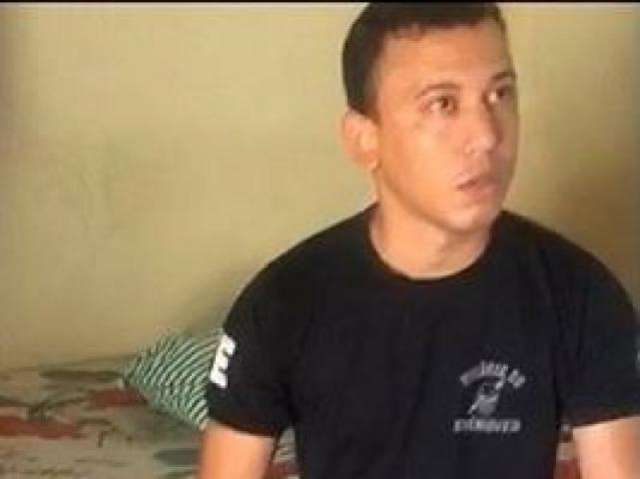 &quot;Hacker&quot; aponta pistoleiros foragidos como matadores de filho de PM