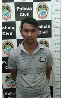 Adriano foi preso enquanto esperava o caminhão de mudança para sair de Maracaju. (Foto: divulgação/Polícia Civil) 