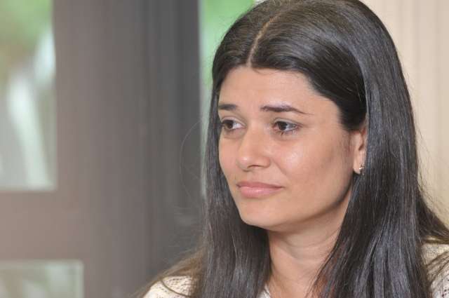 Rose diz que est&aacute; em d&uacute;vida sobre qual secretaria assumir em 2015