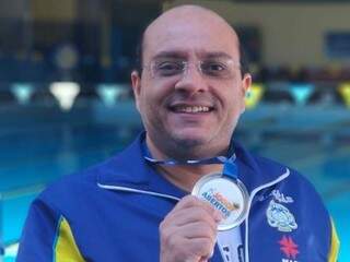 Marcello Vargas Tiago, ex-nadador, assume presidência da Federação de Desportos Aquáticos de MS (Foto: Arquivo pessoal)