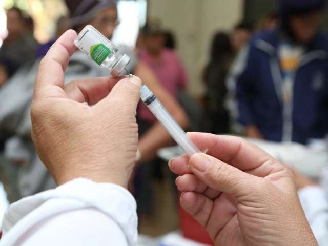 Procura de crian&ccedil;as e gestantes por vacina &eacute; baixa e sa&uacute;de faz alerta