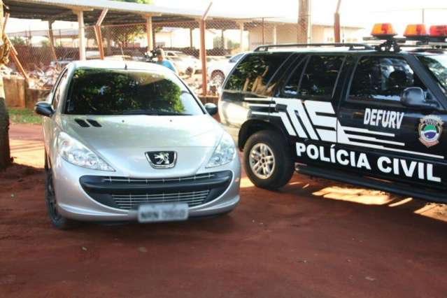 Com 100 passagens, ladr&atilde;o &eacute; pego ap&oacute;s vender carro por R$ 2 mil