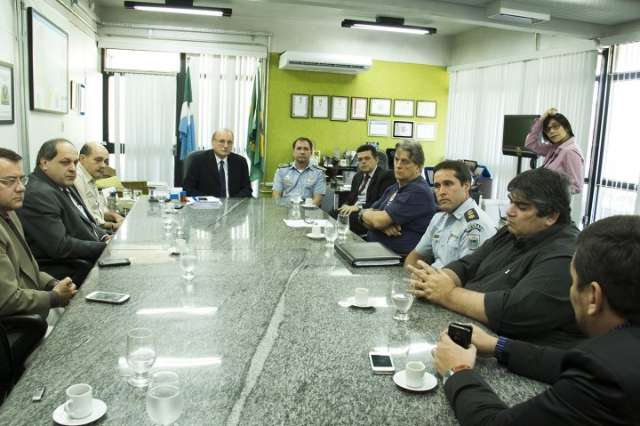 Prefeitura e Estado planejam for&ccedil;a-tarefa para combate &agrave; viol&ecirc;ncia no tr&acirc;nsito