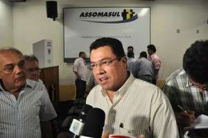Assomasul alerta prefeitos a ter cautela com previs&atilde;o de redu&ccedil;&atilde;o de 32% no FPM