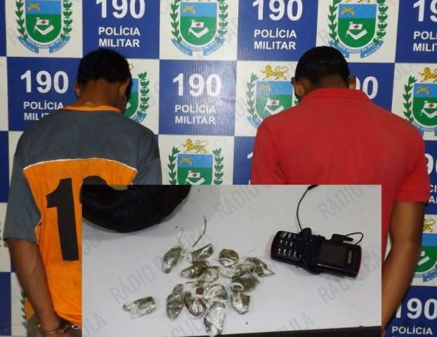 Adolescentes s&atilde;o apreendidos com mais de 20 paradinhas de maconha