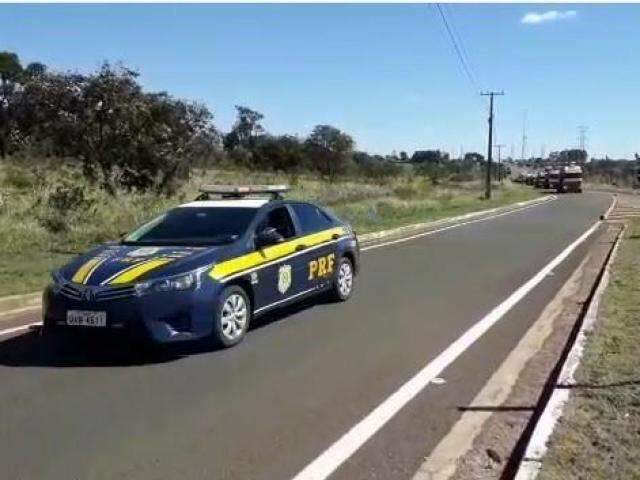 Comboio de 20 caminh&otilde;es sai da Capital para abastecer Grande Dourados