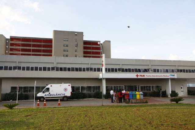 Paciente sedado cai do 4&ordm; andar e sofre fraturas graves dentro do HR