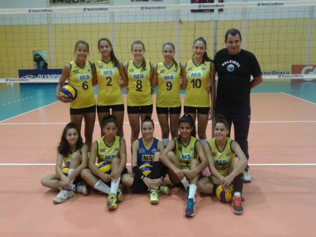 V&ocirc;lei feminino do MS estreia com vit&oacute;ria no brasileiro infanto juvenil 