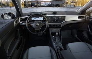 Volkswagen lança o sedã Virtus, vendas começam em janeiro