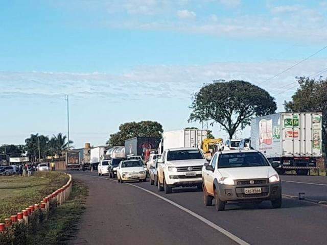 Correios suspenderam envio de Sedex e atribuem &agrave; greve dos caminhoneiros