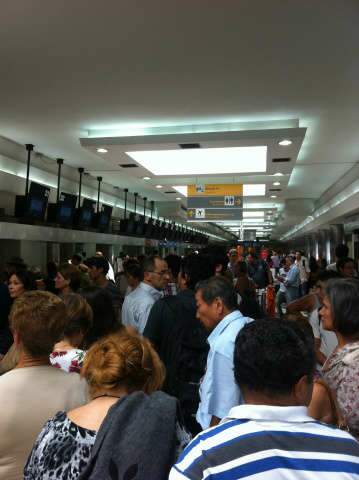  Problema em aeronave atrasa em mais de 2 horas v&ocirc;o da Gol