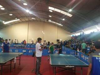 Torneio de tênis de mesa começou esta manhã no Clube Nipo Brasileiro em Campo Grande (Foto: Divulgação)