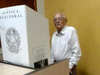 Nicanor votou logo cedo. (Foto: Arquivo Pessoal)