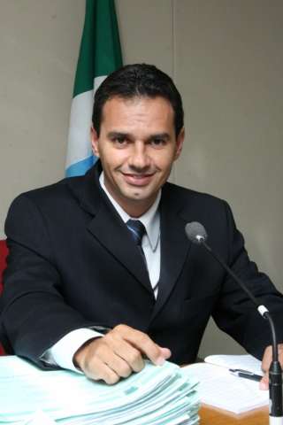 Presidente e vice de cinco comiss&otilde;es s&atilde;o definidos; PMDB fica com tr&ecirc;s