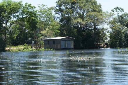  Cheia esvazia pousadas da região do Passo do Lontra, no Pantanal