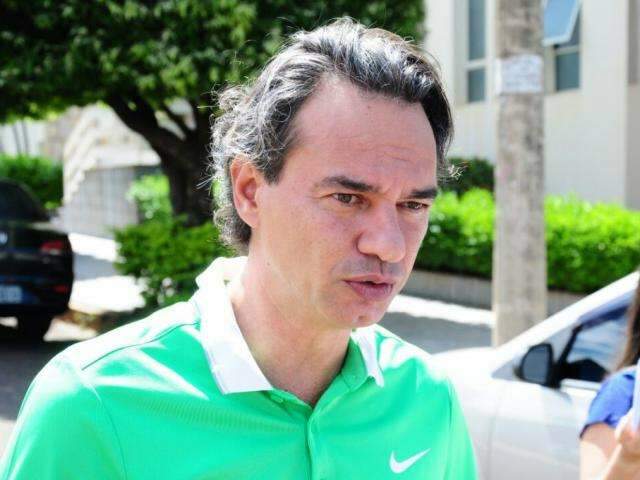Prefeito entrega pr&ecirc;mios do IPTU e vai a semin&aacute;rio sobre combate &agrave; corrup&ccedil;&atilde;o