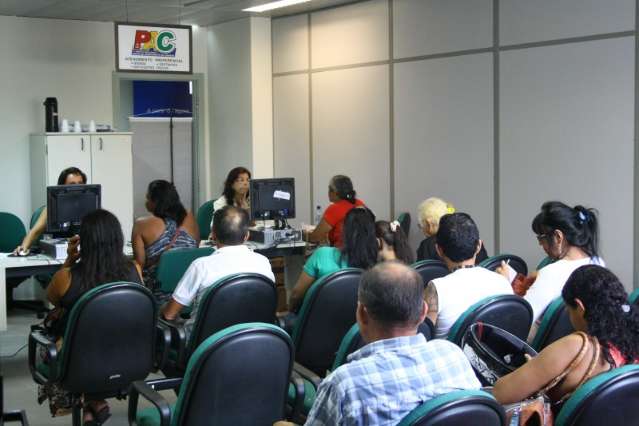 Ap&oacute;s recesso, movimento no F&oacute;rum &eacute; intenso para verificar processos