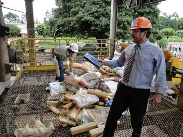 Toneladas de drogas s&atilde;o incineradas em Tr&ecirc;s Lagoas