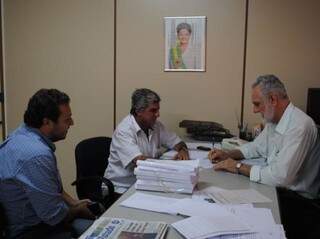 Superintendente da Funasa recebeu prefeito de Aparecida do Taboado (Foto: Divulgação