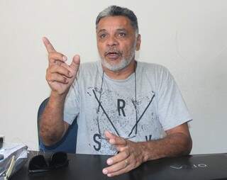 O Presidente da Liesco (Liga Independente das Escolas de Samba de Corumbá) José Martinez. (Foto: Divulgação)
