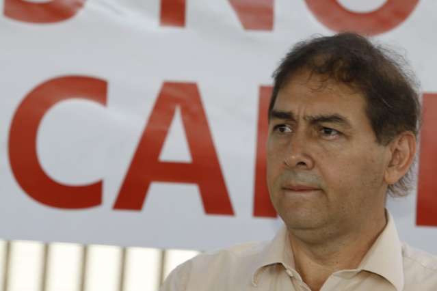 Bernal cobra aumento de 5% para 30% na suplementa&ccedil;&atilde;o no or&ccedil;amento