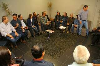 Reinaldo articula aliança política com vereadores para apoio a Rose Reinaldo articula aliança política com vereadores para apoio a Rose