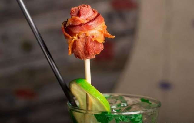 Para quem gosta, bar vai sortear bacon de gra&ccedil;a para o resto da vida