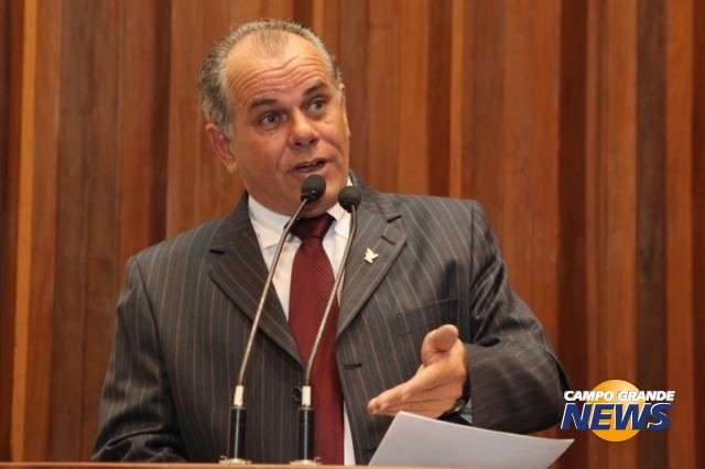 Dias de sess&atilde;o podem mudar para deputados percorrer interior na campanha