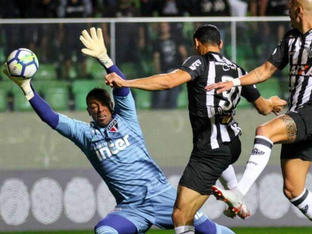 Com gol contra S&atilde;o Paulo perde por 1 a 0 para o Atl&eacute;tico-MG 