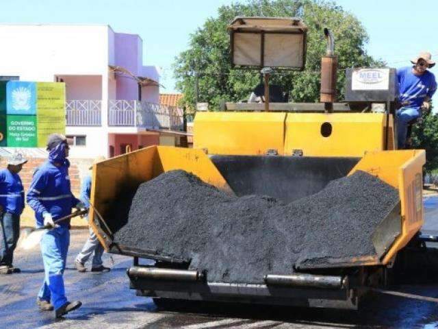 Contratos preveem R$ 6,4 milh&otilde;es de obras de infraestrutura em 4 cidades