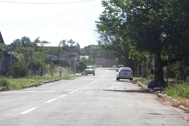 Jovem discute com colega de trabalho e acaba esfaqueado no peito