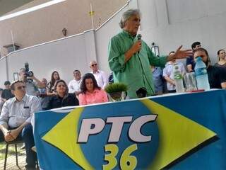 Filiado ao PTC, Delcídio aguarda julgamento de pedido de registro de candidatura; patrimônio declarado foi de R$ 4,1 milhões. (Foto: Humberto Marques)
