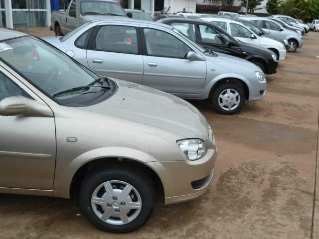 Em Mato Grosso do Sul, metade dos domic&iacute;lios tem carro