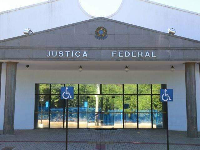 TRF come&ccedil;a investiga&ccedil;&atilde;o em vara federal sob suspeita de sumi&ccedil;o de d&oacute;lares