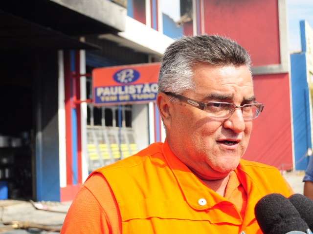 Defesa Civil condena 40% de pr&eacute;dio de loja que pegou fogo