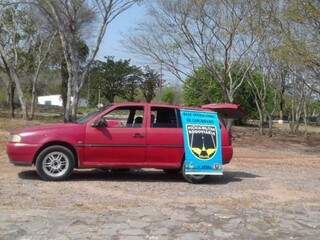 O veículo apresentava placa e documentação boliviana. (Foto: Divulgação/PMR)
