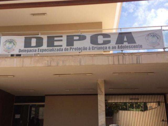 Menina de 16 anos diz que era estuprada pelo pai e irm&atilde;o no Itamarac&aacute;