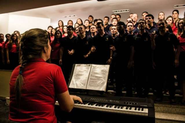 Coral arrecada alimentos amanh&atilde; ao contar hist&oacute;ria de Jesus em musical