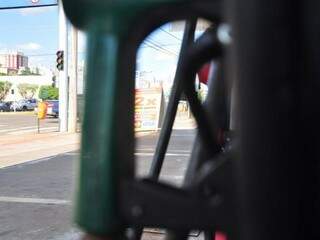 Consumidor deve pagar na bomba, em média, R$ 2,95 no litro da gasolina. (Foto: João Garrigó) 