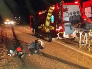 Ciclista morreu no hospital após ser atropelado na BR-158. (Foto: Divulgação/Corpo de Bombeiros)