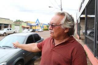 Francisco lembra que um dos primeiros imóveis comerciais da Bandeirantes foi fábrica de carroceria (Foto: Fernando Antunes)