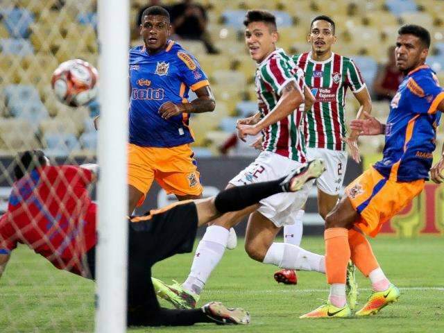 Fluminense faz 2 a 1 no Nova Igua&ccedil;u e garante vaga na semi-final da Ta&ccedil;a Rio