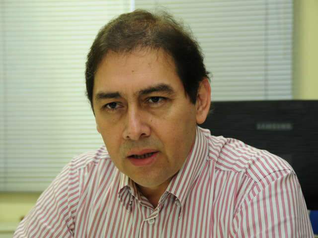  PSD muda de lado e fecha apoio a Giroto; Bernal admite recuar
